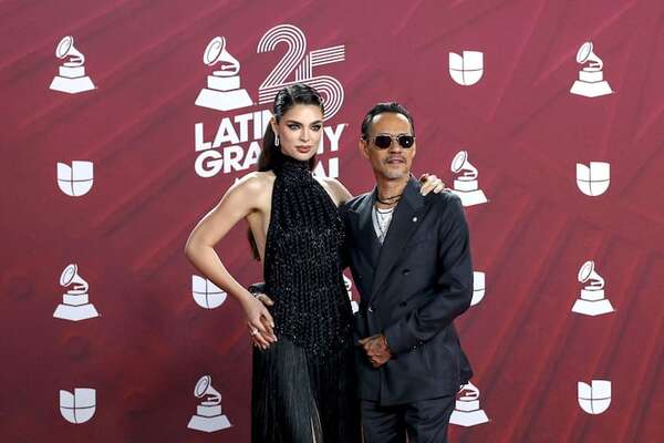 Nadia Ferreira deslumbró en los Latin Grammy. ¡Te mostramos las fotos! - Gente - ABC Color