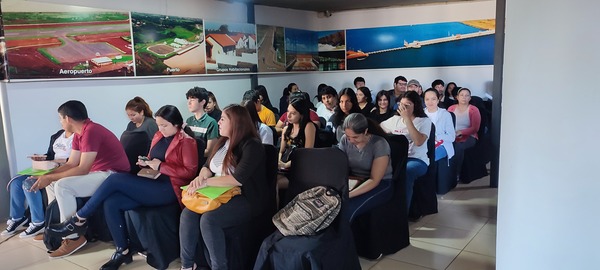 Gran concurrencia en la Feria de Empleo de Verano en Encarnación