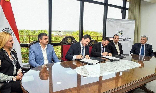 Firman convenio para fortalecer cooperación en temas electorales