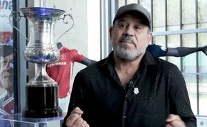Ex futbolista: La Albirroja es la que siempre da alegrías al pueblo paraguayo - ADN Digital
