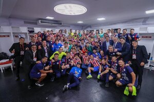 Versus / ¿Cómo cambió a la Albirroja? Gustavo Alfaro contó la fórmula que utilizó