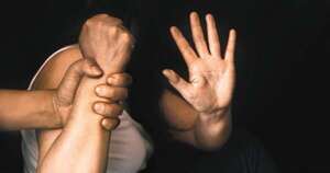 Diario HOY | Adicto escapa desnudo tras asaltar y abusar sexualmente de su tía
