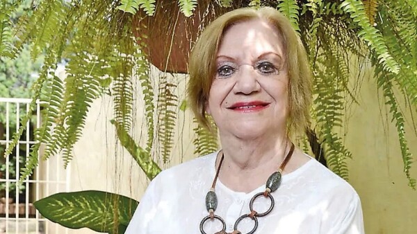 Teatro paraguayo de luto por la muerte de María Elena Sachero