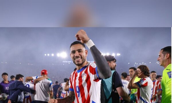 “Pipino” Cuevas pide el premio Puskas para Tony Sanabria por su golazo contra Argentina
