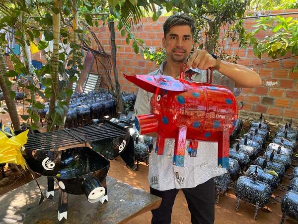El herrero innovador de Luque que conquista con sus parrillas únicas - Nacionales - ABC Color