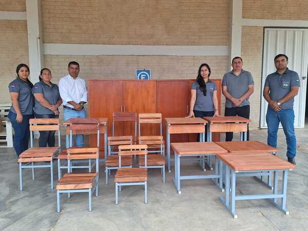 Más comodidad y mejor aprendizaje: Boquerón adquiere mobiliarios para el inicio del año escolar 2025