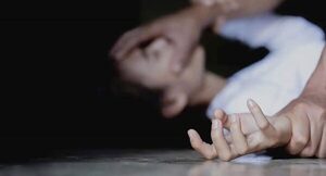 Chespi quiso robar a su tia y la violó porque no tenía nada upéi huyó sin ropa