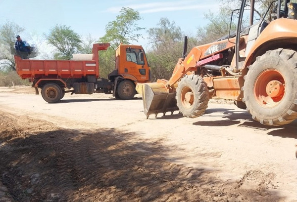 Avances en infraestructura vial y suministro de agua en el Chaco