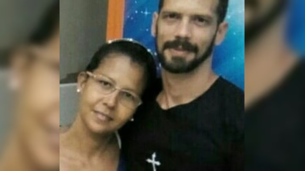 Brasil: drogó a su esposo, lo torturó con agua hirviendo y lo mató a piedrazos