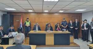 La Nación / Quema de Colorado Róga: tribunal de sentencia absolvió de culpa y pena a los tres acusados