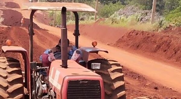 Itapúa: delincuentes encapuchados maniatan a sereno y roban el tractor