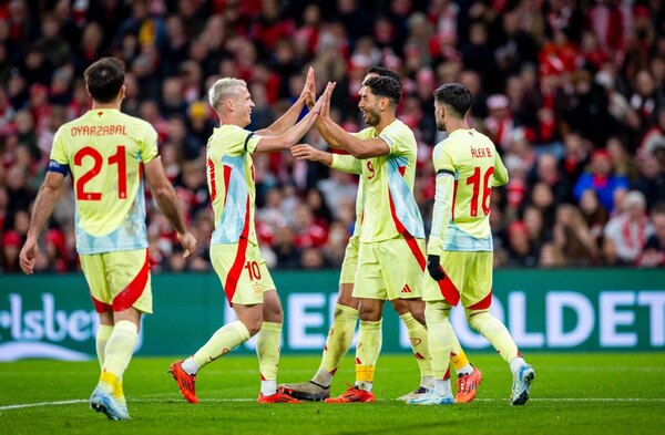 Versus / España se impone a Dinamarca y se anota en cuartos de la Liga de Naciones