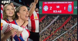 India va a la cancha por primera vez: un recuerdo imborrable para Dallys y su hija