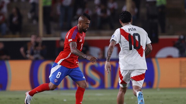 Perú y Chile igualan sin goles