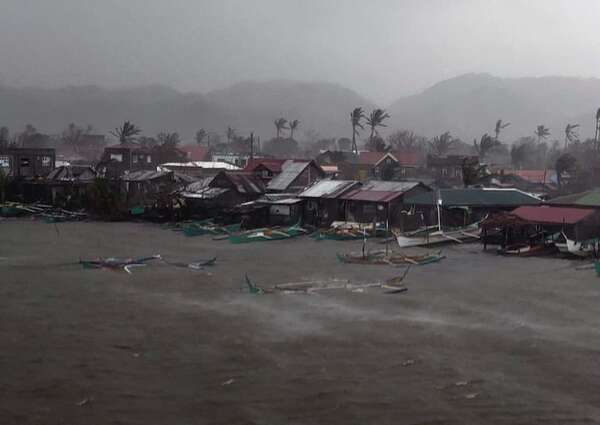Miles de evacuados al acercarse el supertifón Man-yi a Filipinas - Mundo - ABC Color