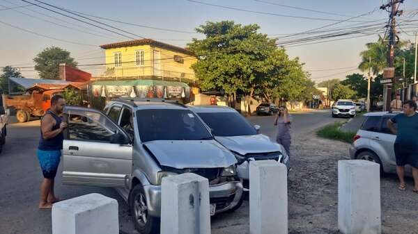 Video: militar alcoholizado protagonizó accidente en Mariano Roque Alonso - Policiales - ABC Color