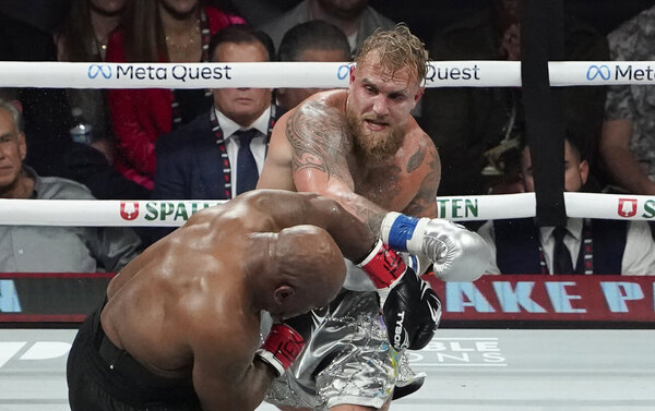 Versus / Mike Tyson pierde ante el youtuber Jake Paul en un fallido regreso al ring