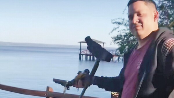 Buscan plata yvyguy en las playas de Areguá