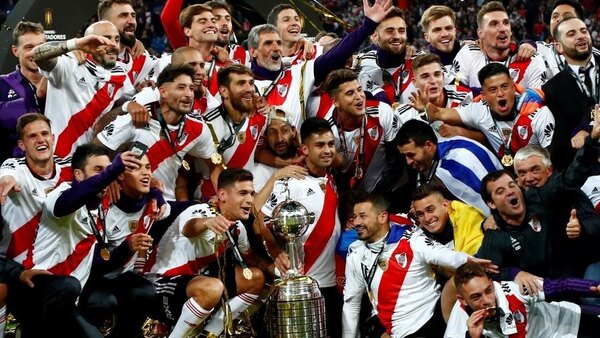 Versus / El campeón de la final de Madrid que jugará en la Liga encarnacena