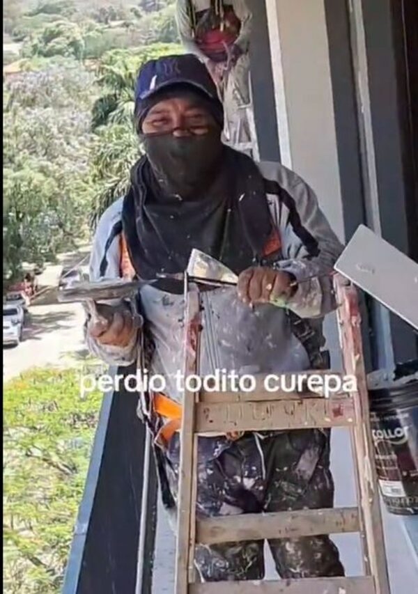 (Video) “Perdió todito Kurepa” dicen albañiles a su compañero tras victoria de la albirró