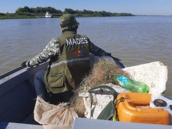 Veda pesquera: MADES continúa retirando espineles y otros elementos de pesca - 1000 Noticias