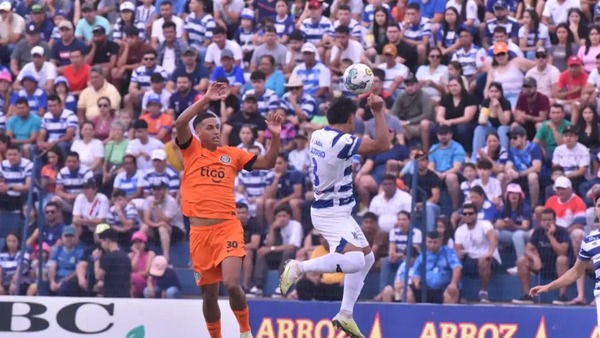 Olimpia se “embriaga” con su copa 47