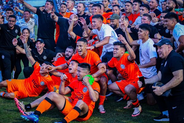 Olimpia no luce mucho pero se sostuvo hasta el final del torneo con mucho carácter - 1000 Noticias