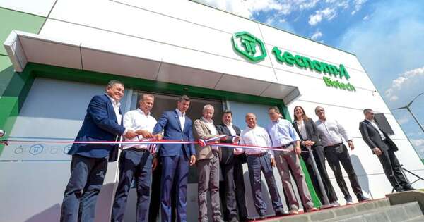 La Nación / Tecnomyl inauguró una innovadora y la más grande planta de bioinsumos