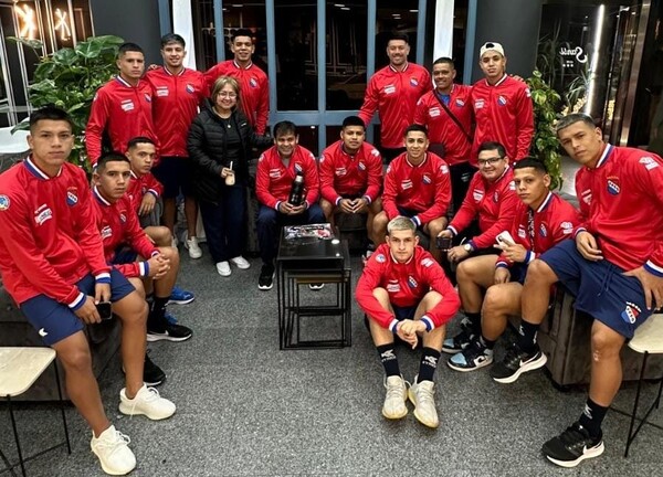 Paraguay debuta en mundial de salonismo C20 en Balaguer
