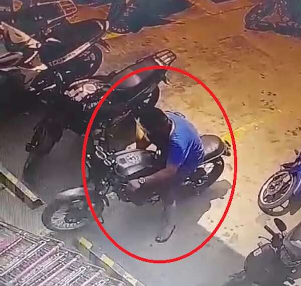 Robo de motocicleta en Lambaré desata operativo policial y recuperación de vehículos robados - Policiales - ABC Color