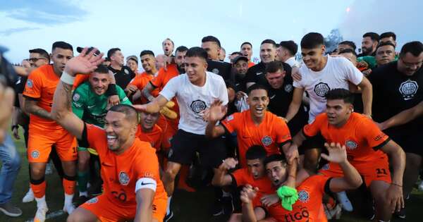La Nación / Olimpia es campeón y goza de su estrella 47