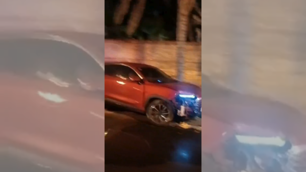 CORONEL DE LAS FUERZAS MILITARES ESTANDO BORRACHO CHOCÓ POR VARIOS AUTOS