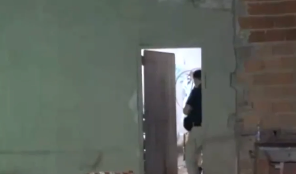 Hombre mata a su vecino por celos y rumores de infidelidad