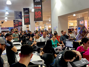 Shopping China de CDE se consolida en la mayor fiesta comercial de la triple frontera - La Clave