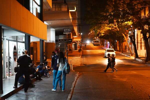 Buses en horario nocturno: ¿cuáles serían los tramos y cuánto costaría el pasaje con el proyecto Búho? - Nacionales - ABC Color