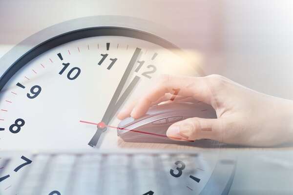 Proyecto de ley que reduce el horario laboral en el sector privado será presentado esta semana - Política - ABC Color
