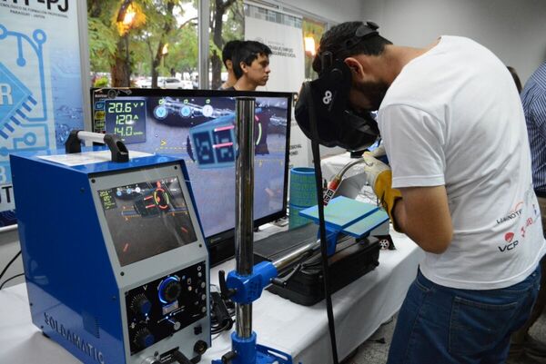 RiederTech y SNPP capacitan en tecnolog铆a con miras a oportunidades laborales