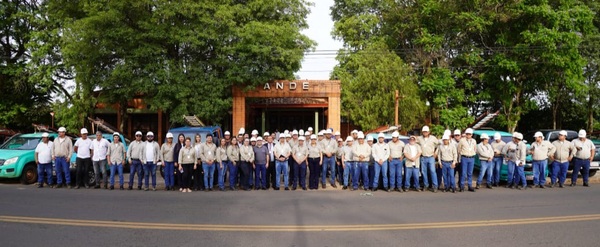 Con gran despliegue la ANDE inicia en San Estanislao cortes masivos para combatir pérdidas eléctricas en la región • RADIO NACIONAL