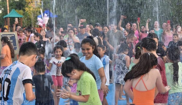 Inauguran primera plaza del agua, espacio recreativo y cultural para la comunidad de Pilar - .::Agencia IP::.