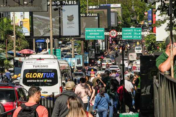 Black Friday in Ciudad del Este generated nearly $300 million in sales, and 95% of shoppers came from Brazil - .::Agencia IP::.