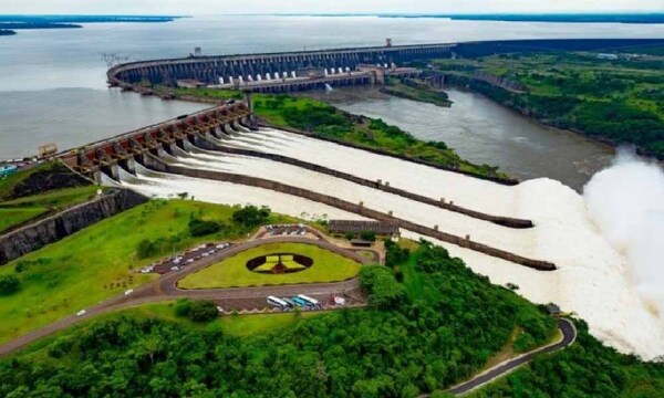 Itaipú desembolsa USD 700.000 a oenegé para rescatar “tradiciones navideñas” – Prensa 5