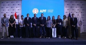 Mesa de trabajo en busca de la protección integral de la niñez y adolescencia en la APF | Asociación Paraguaya de Fútbol