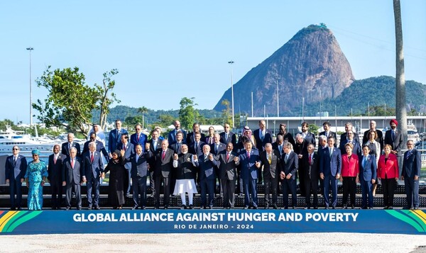 La pobreza puede ser erradicada afirmó el presidente de la República en la Cumbre G20 • RADIO NACIONAL