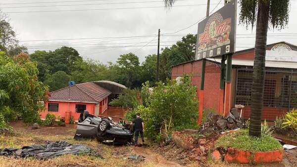 Conductora resulta herida luego de accidente en Tomás Romero Pereira - 1000 Noticias