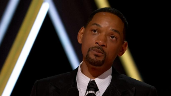 Will Smith pide disculpas a los Oscar y a Chris Rock