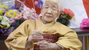 Fallece Kane Tanaka en Japón, la persona más mayor del mundo