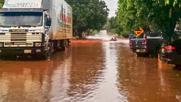 CDE: En barrio inundado hay poca fe en resolución de las autoridades