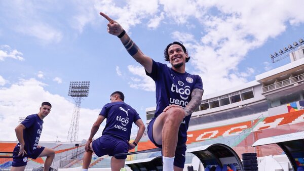 El probable onceno de Paraguay para medir a Bolivia en El Alto