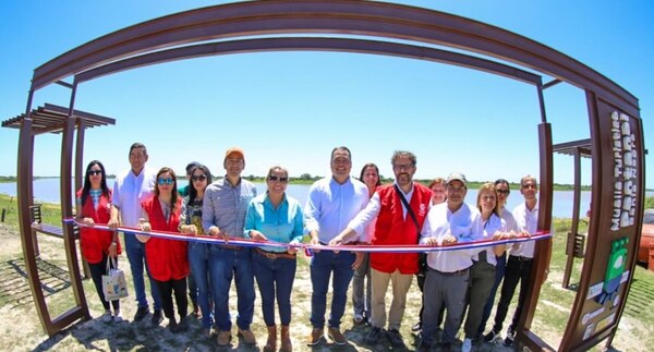 Inauguran proyecto que impulsa el desarrollo turístico sostenible del Pantanal paraguayo