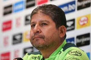 El DT de Bolivia destrozó a los que critican a la altura: “Que sufran y que renieguen” - Selección Paraguaya - ABC Color